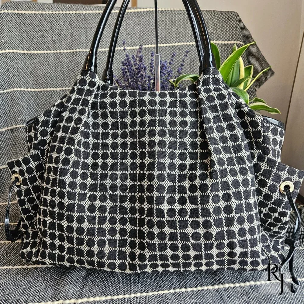 Kate Spade Classic Noel Henry Geometric Diaper Tote Bag - No Pad - Picture 2 of 16